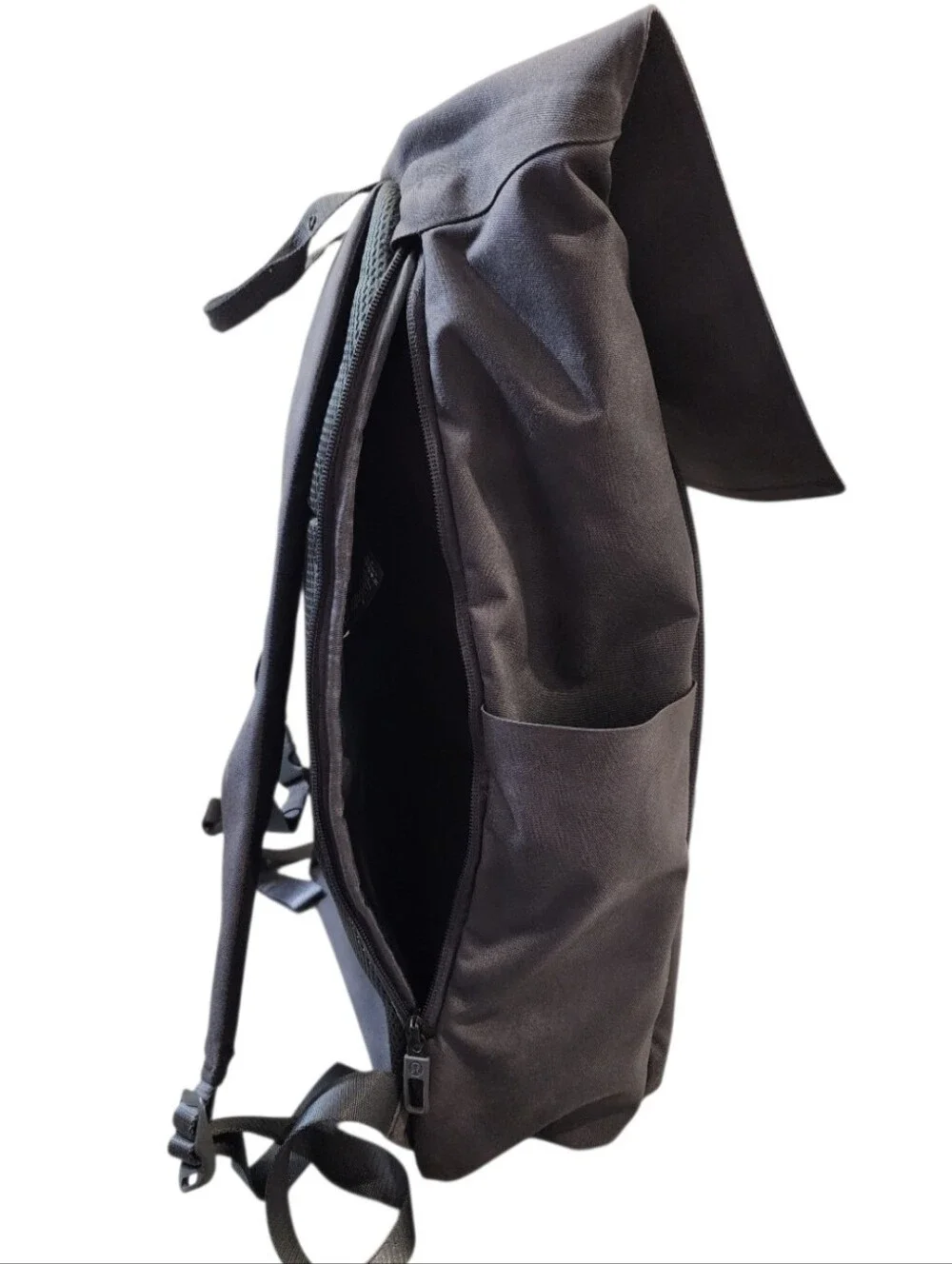 Lululemon Early Embark Backpack 22L Grey Camo